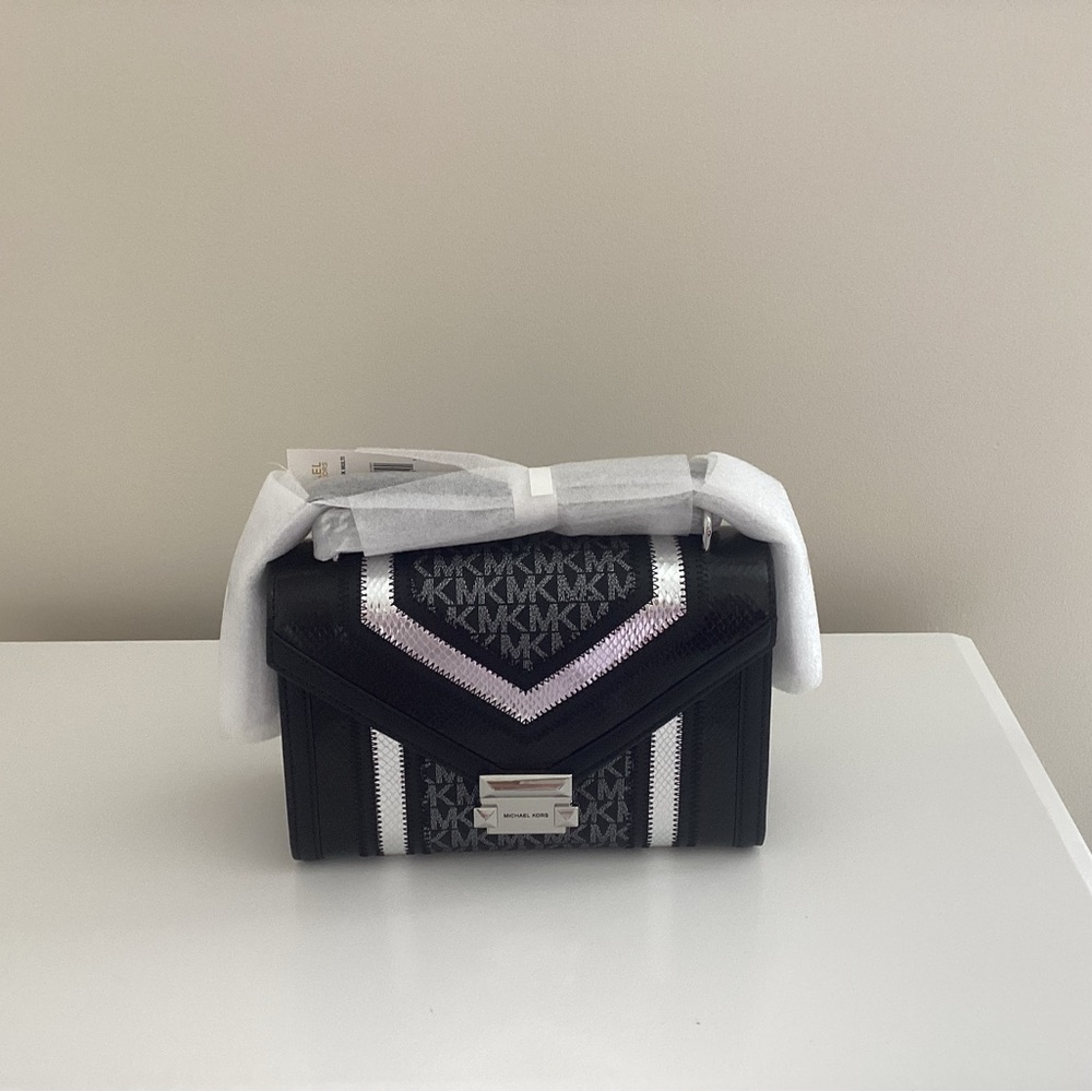 Whitney medium signature logo Michael Kors Black and Silver shoulder bag